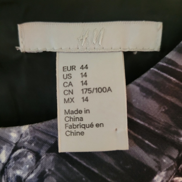 Print Dress - Picture 6 of 6